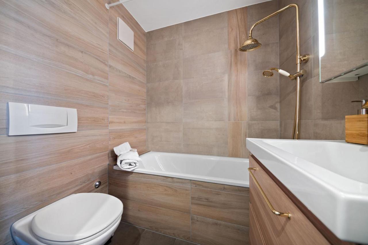 Charmant Studio Renove Situe Dans Les Bains D'Ovronnaz, Immeuble Les Sources 외부 사진